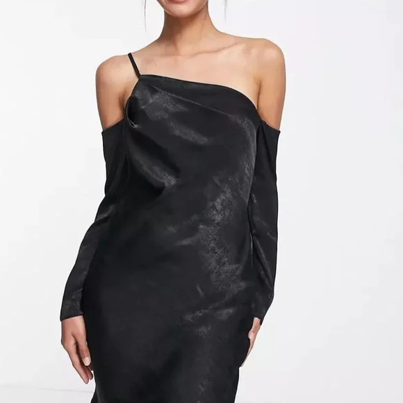 ASOS DESIGN asymmetric satin mini dress with cold shoulder in black Size 2 - Picture 3 of 4